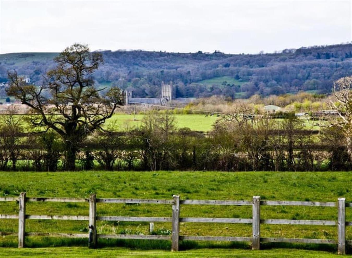 Luxury Barn Conversion ウェルズ エクステリア 写真